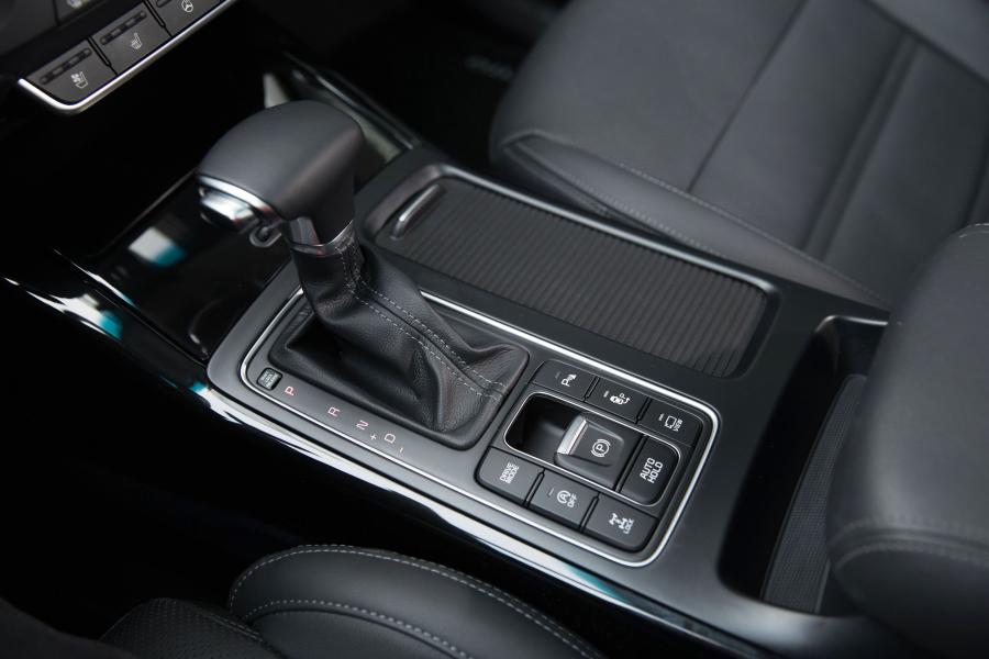 Детали интерьера Kia Sorento EcoDynamics (UM) 2018 года  (WW) (фото 5 из 21)